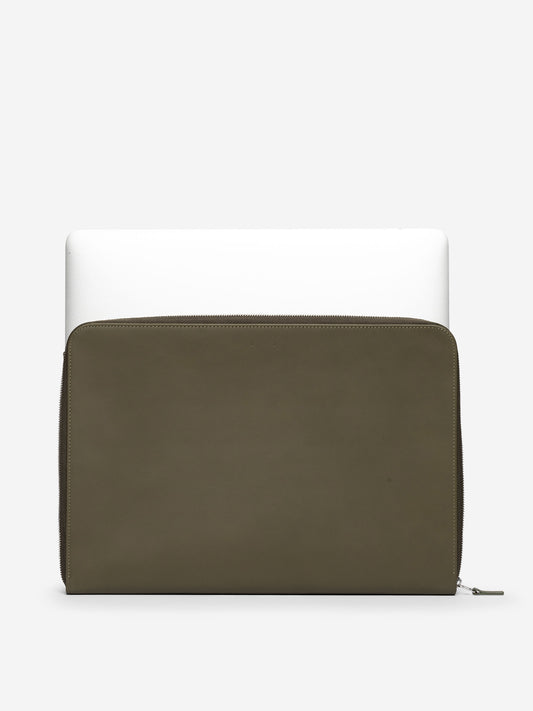 CM 7 Laptop Hülle Dark Olive