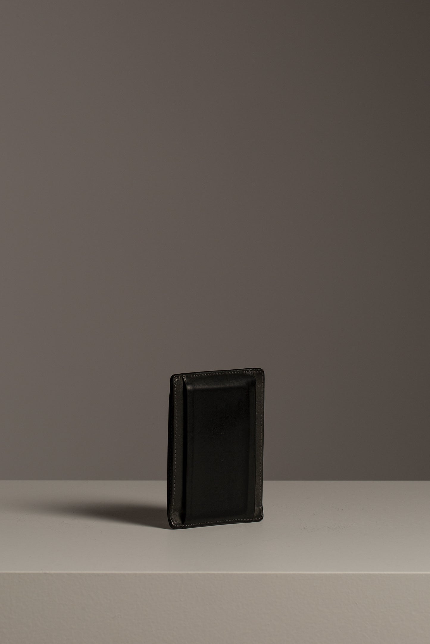 CM 9 Kartenetui Braun