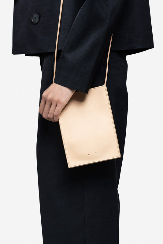 AB 105 Umhängetasche Natur