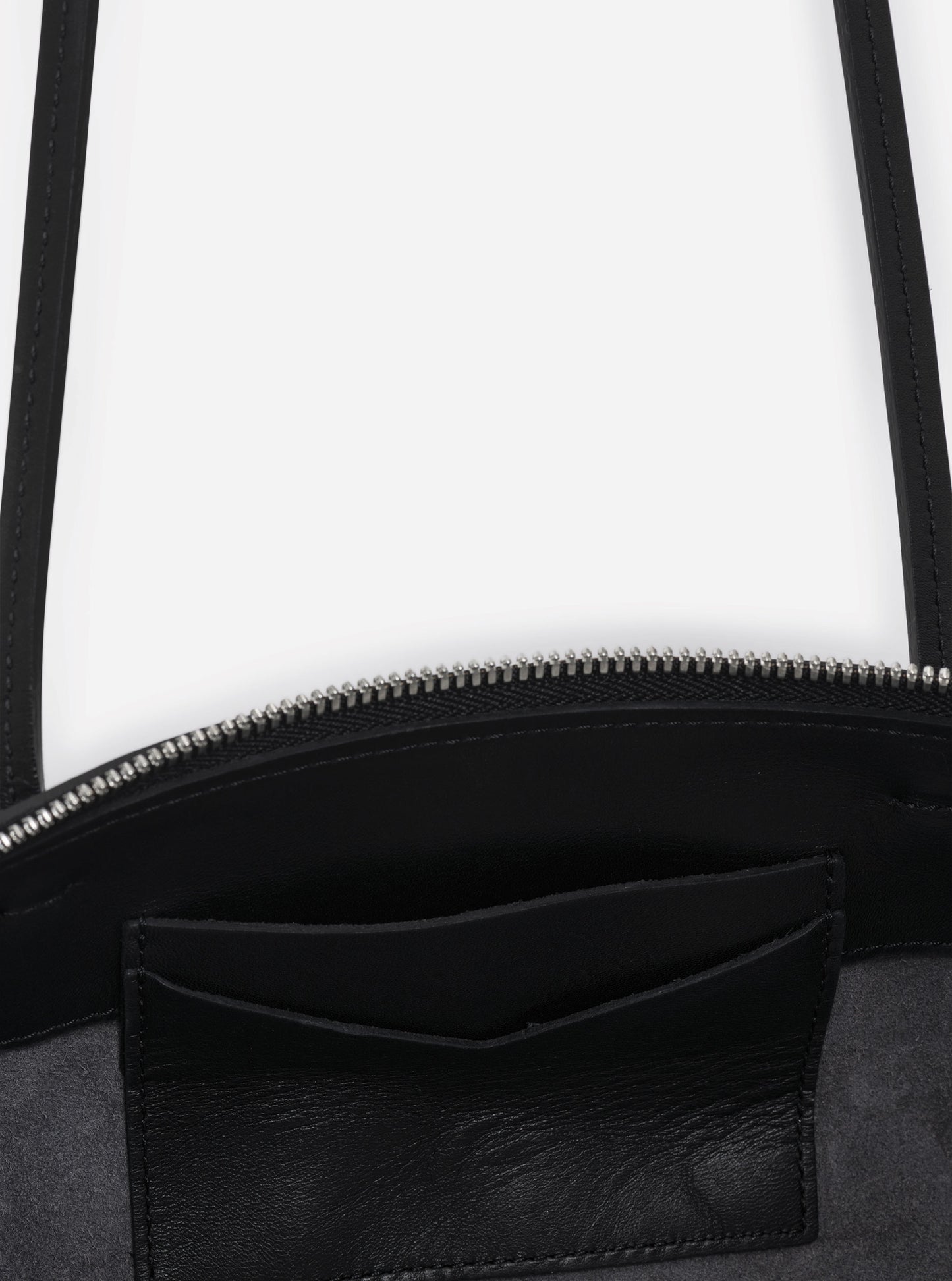 AB 124 Schultertasche Schwarz