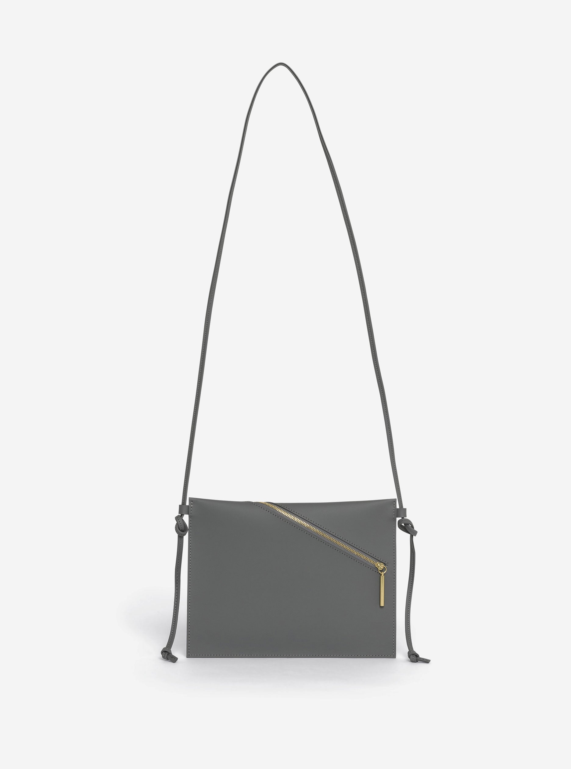 Shoulder and Crossbody bag AB 112 in grey. The reinterpretation of japenese Sacoche.